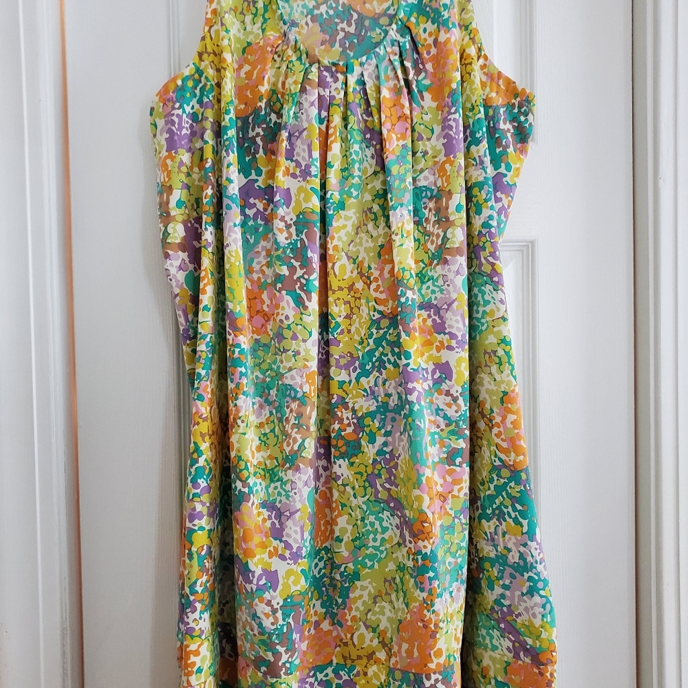 Colorful dress - Picture 2 of 3